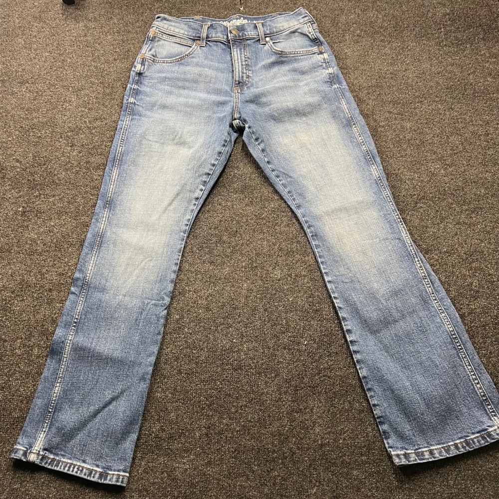 Wrangler Retro Slim Boot Jeans Mens 30x32 Blue Denim Light Wash 112358238